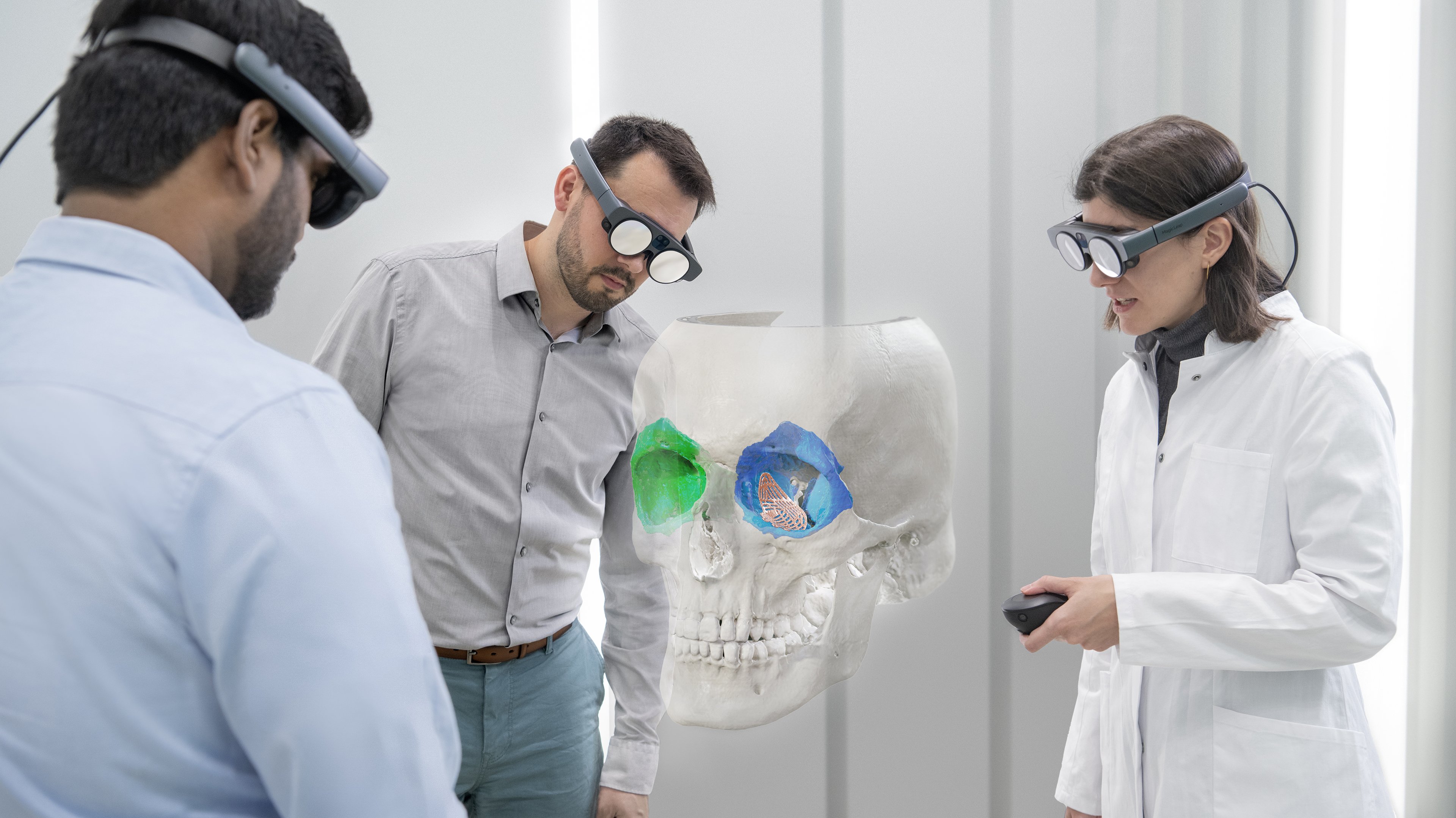 Mixed Reality Viewer pour la CMF Brainlab